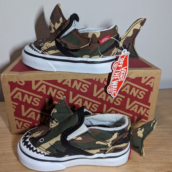 Vans Slip-On V Shark Skate Shoe - Baby / Toddler - Camo Size 4.0TD - Picture 3 of 12